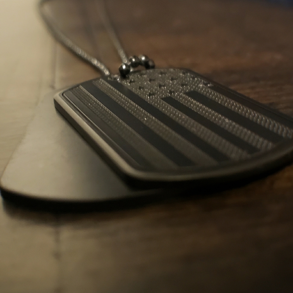 Black Dogtag